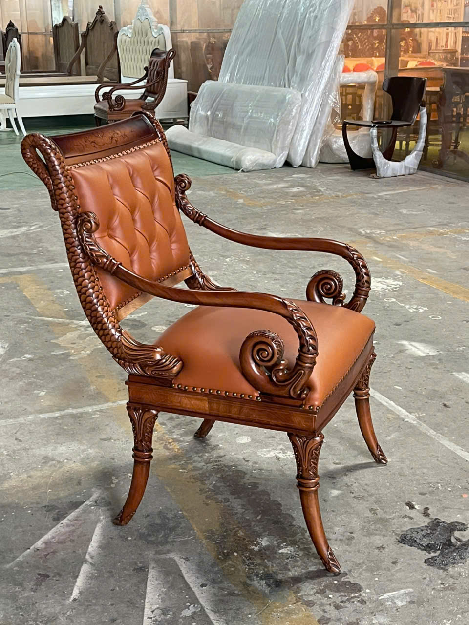 GHẾ LÀM VIỆC CỔ ĐIỂN LOUIS ( GHẾ BÀNH CỔ ĐIỂN)